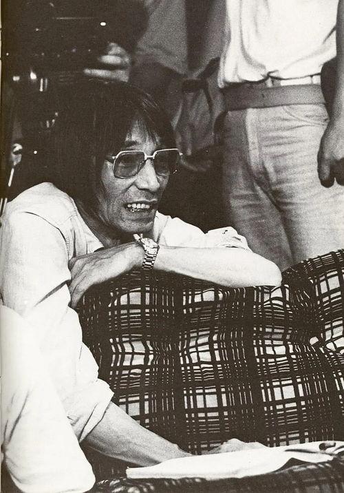 恋人濡湿,浪漫邂逅的瞬间